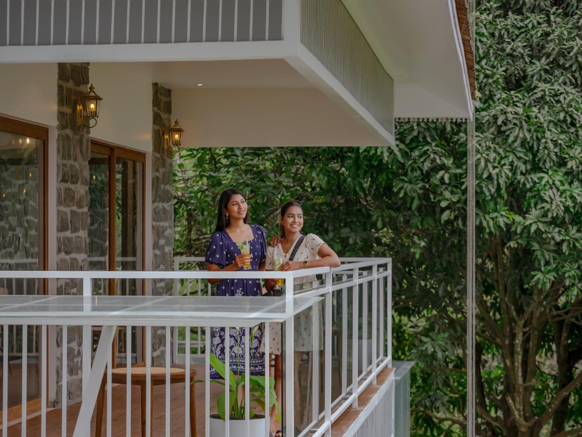 Le Montfort Resort 蒙纳 外观 照片