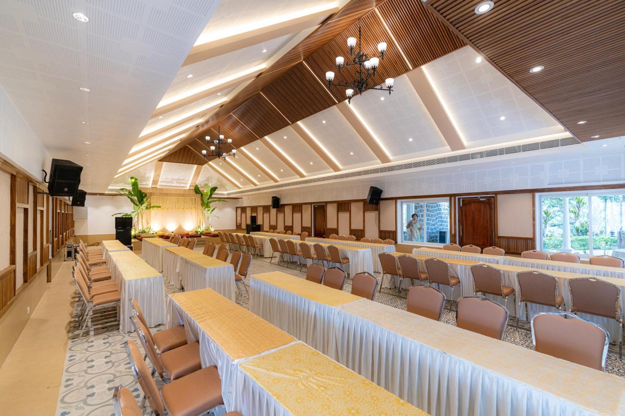 Le Montfort Resort 蒙纳 外观 照片
